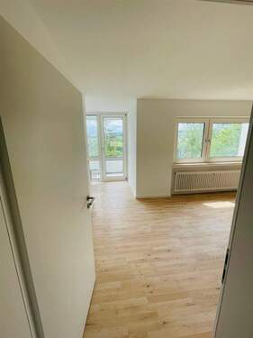 Eingangsbereich - Etagenwohnung in Hamm (Sieg) zum Kaufen
