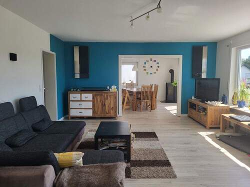 Wohn-Esszimmer - 8 Zimmer Einfamilienhaus in Wurmberg