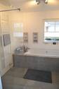 Modernes Wellness-Bad - 