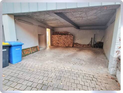 Offene Garage - 