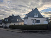 Straßenansicht - Einfamilienhaus in Korbach