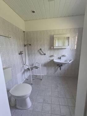 Einliegerwohnung - Duschbad - 