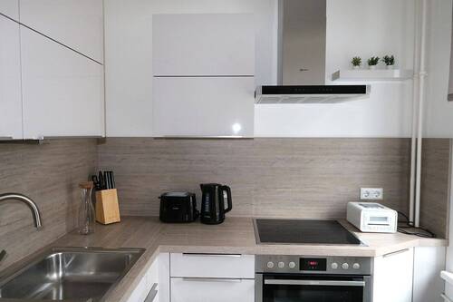 09-apartment269.jpg - 