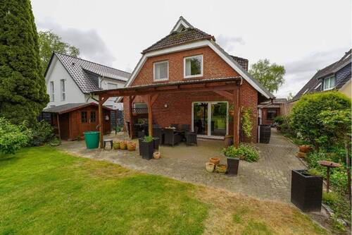 DSC01389 - Haus mit Garten und Garage in ruhiger Lage GeestlandLangen - als Wohnungseigentum (WEG)