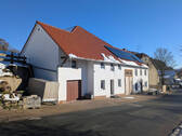 Straßenansicht - 4 Zimmer Mehrfamilienhaus, Wohnhaus zum Kaufen in Diemelsee