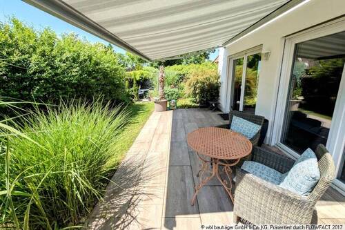 Herrliche Sonnenterrasse mit elektr Markise - 