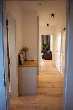 Flur (Beispielbild) - 2 Zimmer Etagenwohnung in München