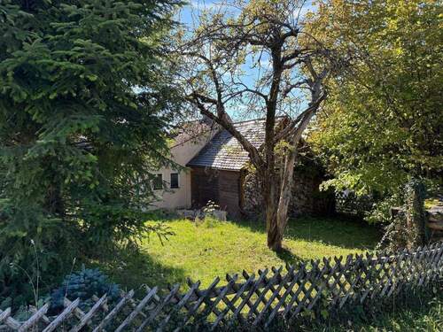 Kleines Grundstück - Grundstück mit Entwicklungspotenzial – 359 m² in attraktiver Lage - Nachbargrundstück kann erworben werden