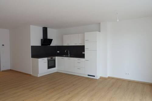 Wohn-/Esszimmer mit Terrasse - 2 Zimmer Etagenwohnung in Hohentengen