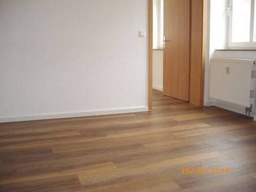 Wohnzimmer - Etagenwohnung in Dresden zum Kaufen