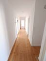 Flur - Etagenwohnung mit 99,40 m² in Lübeck zur Miete