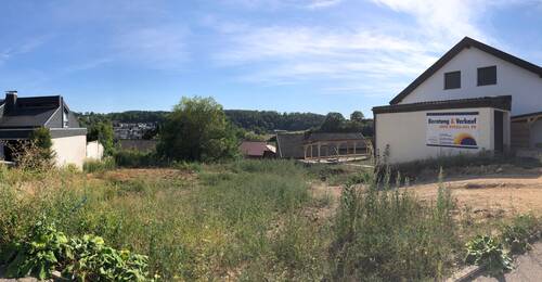 Grundstück - 6 Zimmer Doppelhaushälfte in Aidlingen