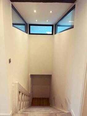 9639b015-513e-4e8e-9e18-947f00f06d5b.jpg - 5 Zimmer Etagenwohnung zum Kaufen in Wolfhagen