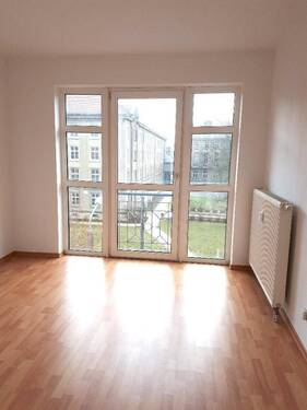 Schlafzimmer - 2 Zimmer Etagenwohnung in Dresden
