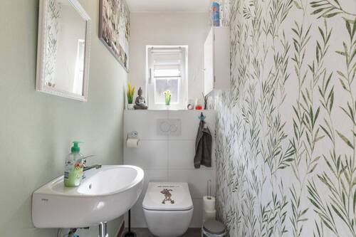 Gäste WC im Erdgeschoss - 