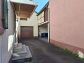 Hof - 6 Zimmer Einfamilienhaus in Thüngersheim
