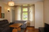 Blick ins Wohnzimmer - 