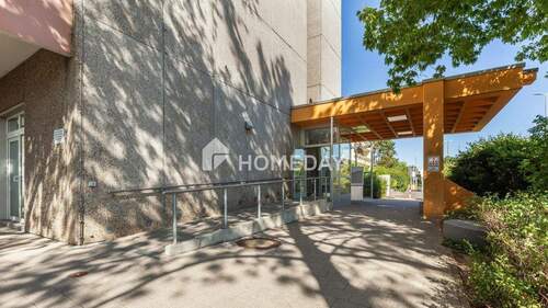 Außenansicht 3 - 1 Zimmer Etagenwohnung zum Kaufen in Erlangen