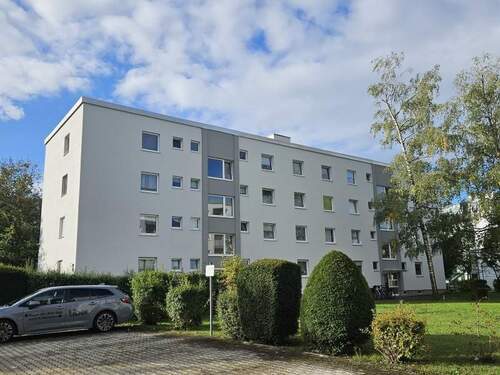 Ansicht Eingang - 4 Zimmer Etagenwohnung zum Kaufen in Fürstenfeldbruck