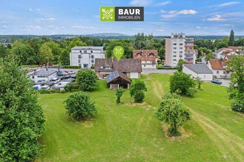 Luftbild - 4 Zimmer Mehrfamilienhaus, Wohnhaus zum Kaufen in Meckenbeuren