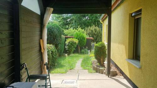 Durchgang zum Garten - 