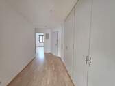 Flur mit Einbauschrank - 