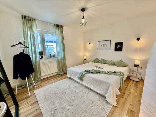 Bild 1 - Einziehen & wohlfühlen Stilvolle 3-Zimmer-Wohnung im 1. OG - neuwertig & sofort verfügbar!