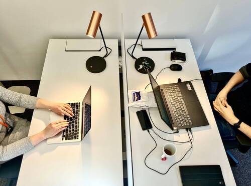 Coworking Space Fix Desk - Büro in Düsseldorf