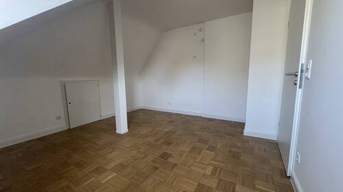 Schlafzimmer 1 - Etagenwohnung mit 68,00 m&sup2; in Bad Vilbel zur Miete