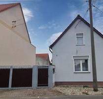 Landidylle pur: Einfamilienhaus aus Lehm mit vielseitig nutzbarer Scheune und großem Naturgarten - Muldestausee Gossa