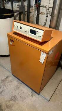 Zentralheizung im Keller - 