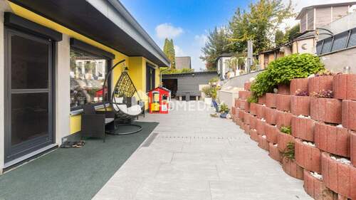 Terrasse 1 - Einfamilienhaus mit 145,00 m² in Sinsheim-Steinsfurt zum Kaufen