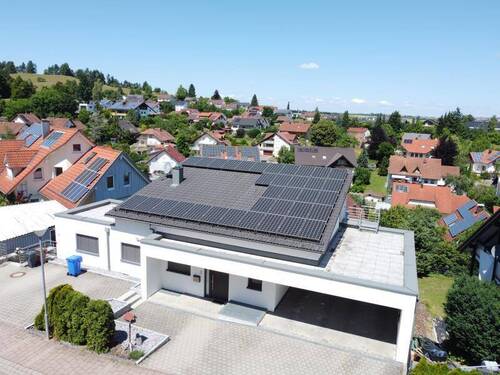 Drohnenbild mit Aussicht - Mehrfamilienhaus, Wohnhaus mit 312,00 m&sup2; in Haigerloch zum Kaufen