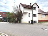 Ansicht Nord/Ost - 6 Zimmer Mehrfamilienhaus, Wohnhaus zum Kaufen in Großbettlingen