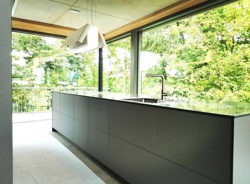 Kochinsel - Einfamilienhaus mit 303,80 m² in Erlangen zur Miete