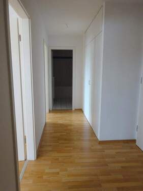Flur - 2 Zimmer Etagenwohnung in Gera