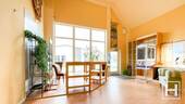 Ausstellungsraum mit großer Fensterfront - 4 Zimmer Mehrfamilienhaus, Wohnhaus zum Kaufen in Nahe