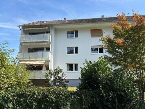 Außenansicht - Vermietete Eigentumswohnung, ruhige Lage, 1. Stock, 3 ZKB, Balkon, Garage, Stellplatz, in guter Gegend v. Eschwege