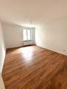 Wohnzimmer - 2 Zimmer Etagenwohnung zur Miete in Lüdenscheid