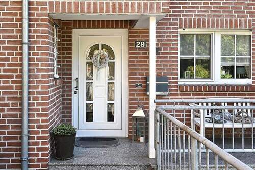 Hauseingang - 4 Zimmer Doppelhaushälfte in Herne