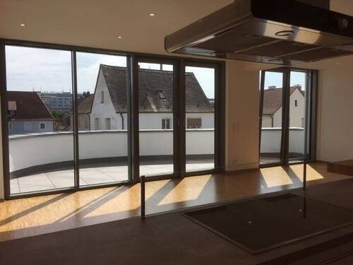 Wohnzimmer - Etagenwohnung mit 92,90 m² in Herzogenaurach zur Miete