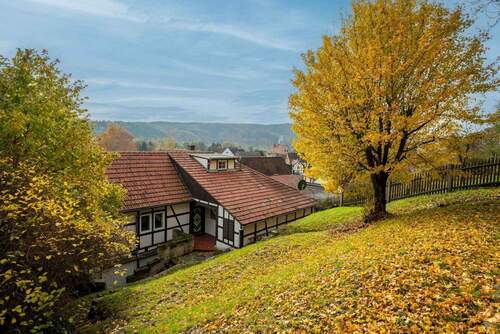 Gartenansicht - Mehrfamilienhaus, Wohnhaus mit 200,00 m&sup2; in Uhlstädt-Kirchhasel zum Kaufen