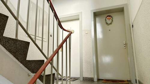 Gepflegtes Treppenhaus - 