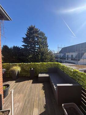 WhatsApp Image 2026-04-14 at 08.33.47 (3).jpeg - 