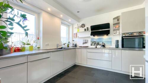 Offene Küche - 4 Zimmer Doppelhaushälfte in Norderstedt