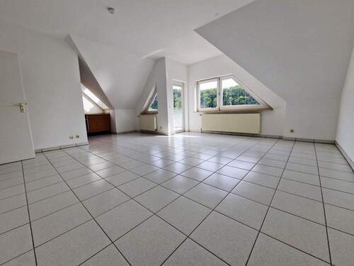 Wohn- Essbereich - 2 Zimmer Etagenwohnung in Wuppertal