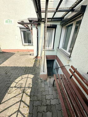 Eingang - Mehrfamilienhaus, Wohnhaus mit 126,00 m&sup2; in Zörbig zum Kaufen