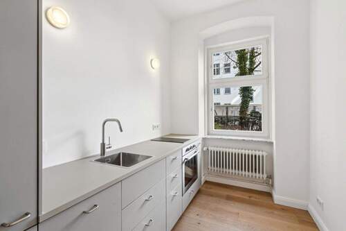 Einbauküche - 1 Zimmer Etagenwohnung in neukölln