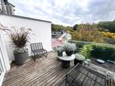 Balkon angrenzend zum Küchen- und Essbereich - Reihenmittelhaus mit 177,00 m² in Bensheim / Schönberg zum Kaufen