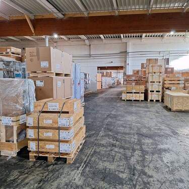 Lager 1 1999 qm Durchgang zu Lager 2 - 